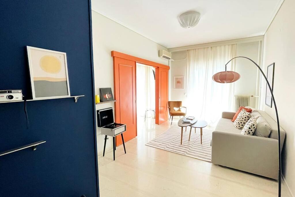 Апартаменты Cybele Apt Downtown Волос Экстерьер фото