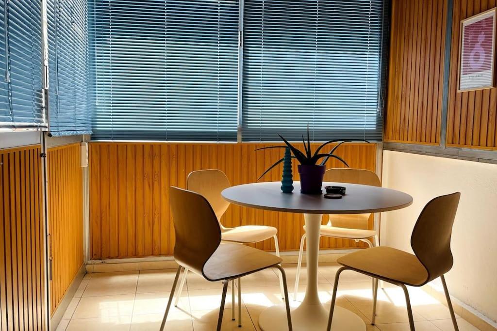 Апартаменты Cybele Apt Downtown Волос Экстерьер фото